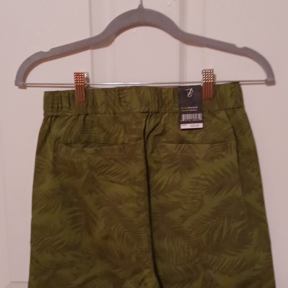 Draw string joggers - Picture 3 of 3